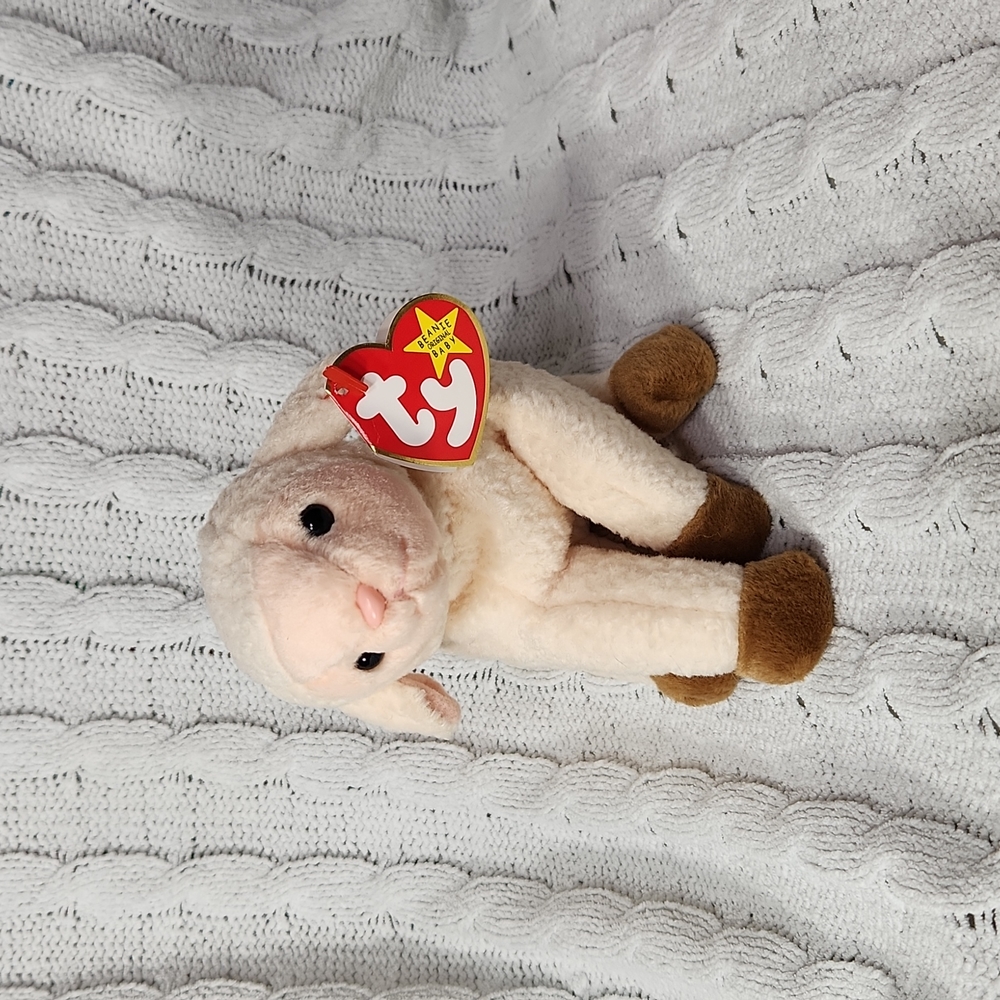 Vintage Ty Beanie Baby Original Ewey The Lamb 1999 P.E. Pellets
